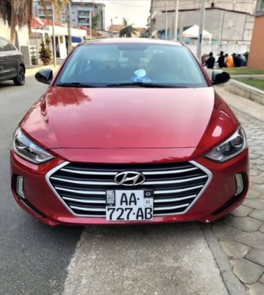 Location d'une Hyundai Elantra Full option