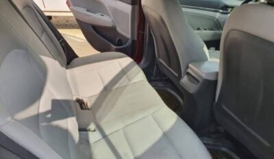 Location d'une Hyundai Elantra Full option