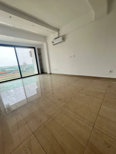 Location d'un appartement 4 pièces de haut standing sur Cocody riviera 4