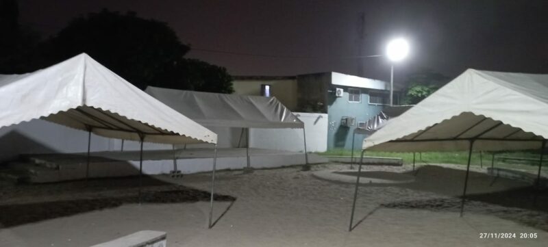 Location bâches blanches