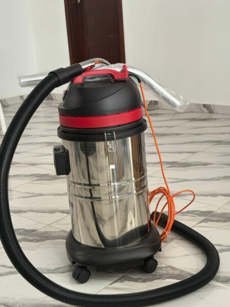 Aspirateur poussière & eau