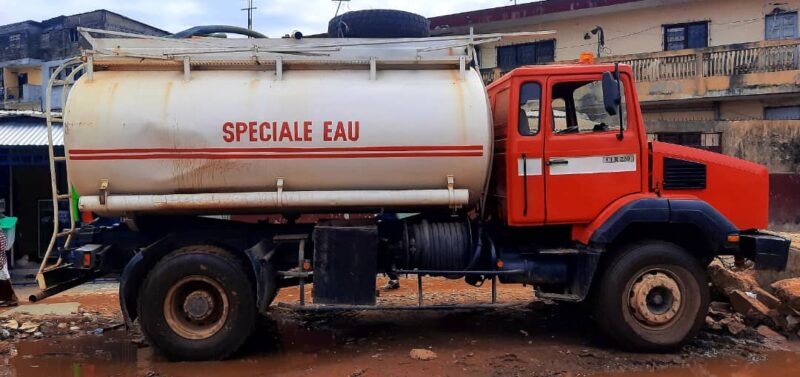 Camions citerne d'eau