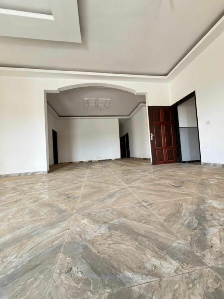 Maison à louer à Bingerville