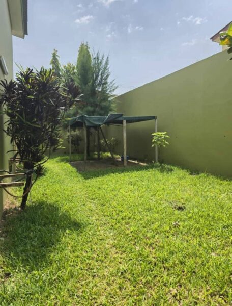 Duplex à louer Feh Kessé