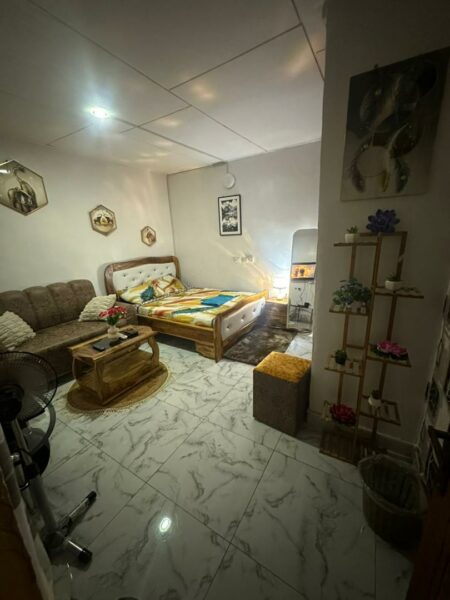 Studio meublée à louer à Bouaké