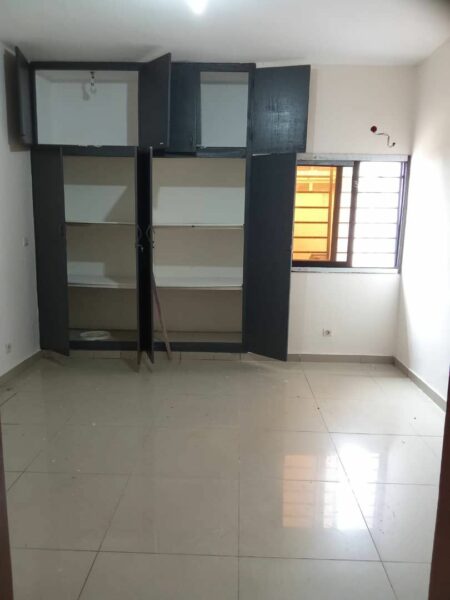 Appartement 3 pièces à louer Bingerville