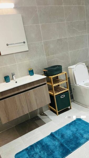 F3 à louer à Cocody Riviera 4