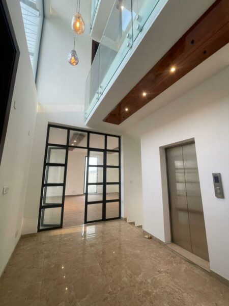 Villa triplex à louer à la riviera golf