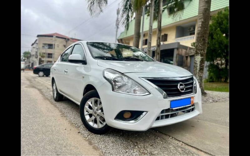 Location d'une Nissan Almera