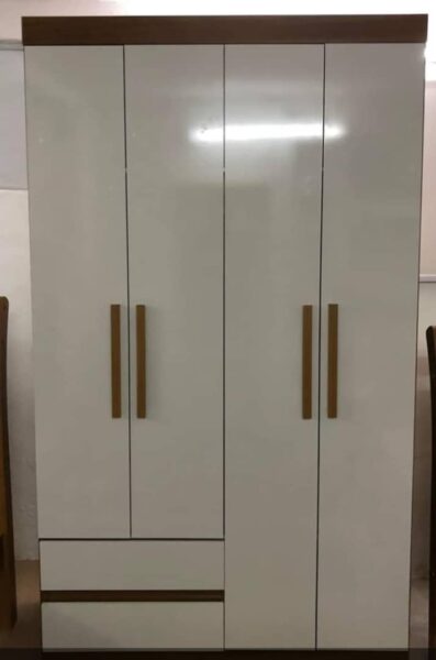 Ebéniste menuiser professionnel