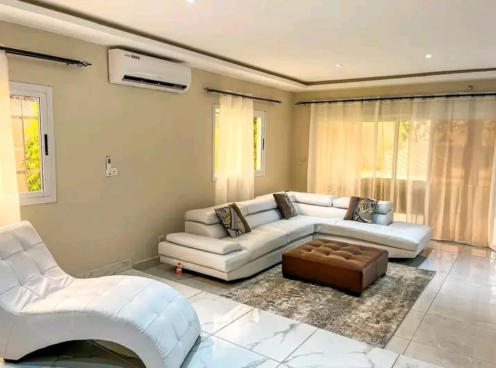 Location d'une Villa haut standing à YAOU