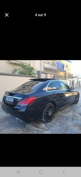 Mercedes E200 à louer