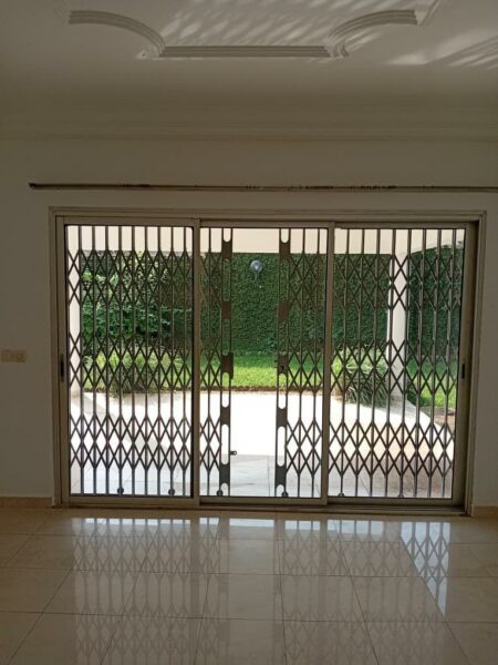 Villa 5 pièces à louer à Bassam