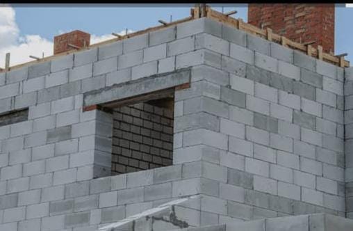 Maçon de qualité à vôtre disposition