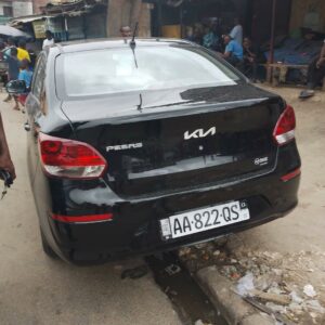 Location d'une Kia Rio berline