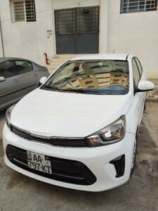 Location d'une Kia Rio berline