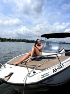 Location de bateau sur Abidjan