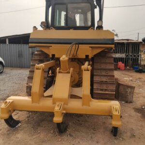Location d'un Bulldozer D6 sur Abidjan