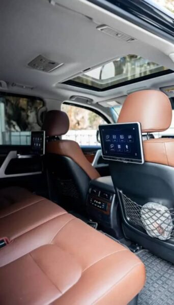 Location d'une Toyota land cruiser sur Abidjan