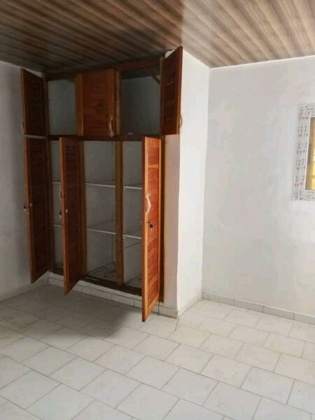 Location d'un Studio sur N'Dotré