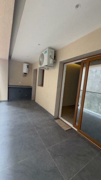 Location d'un appartement au standing à la Riviera Bonoumin