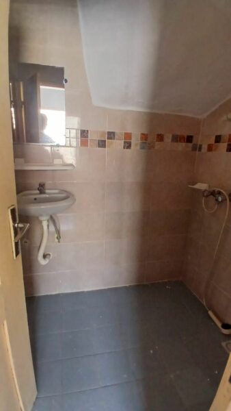 Location d'une Villa Duplex 4 pièces à Cocody Abata