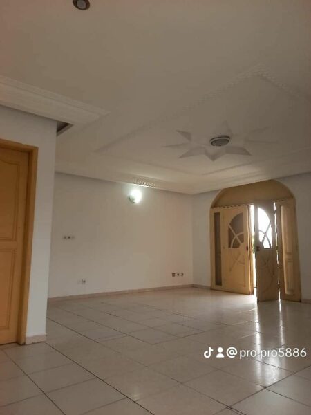 Villa triplex à louer à la Riviera palmeraie