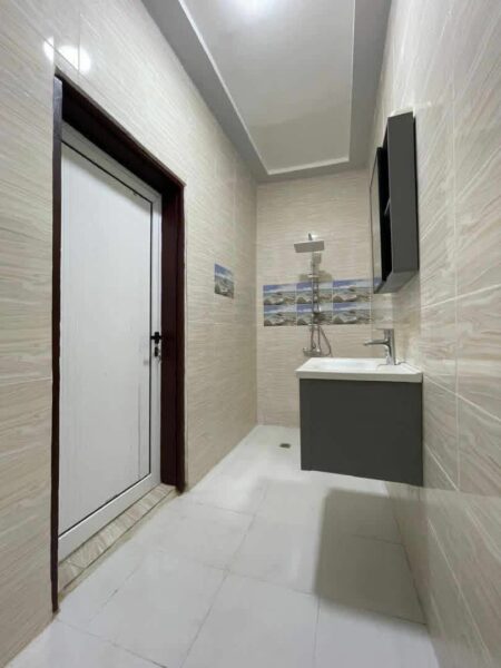 Appartement 3 pièces à louer au rez-de-chaussée sur Bingerville