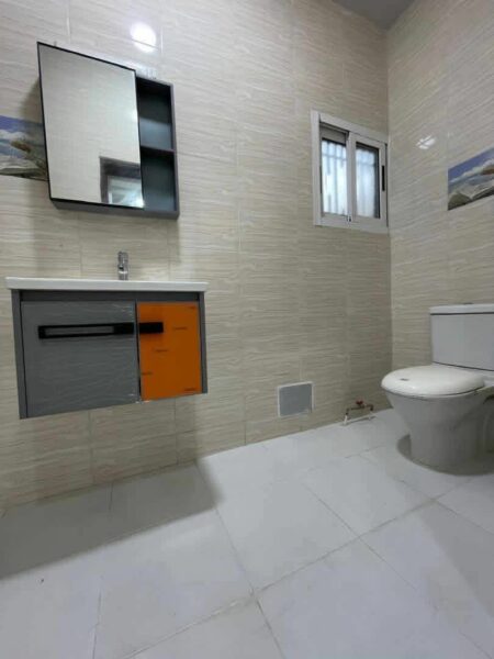 Appartement 3 pièces à louer au rez-de-chaussée sur Bingerville