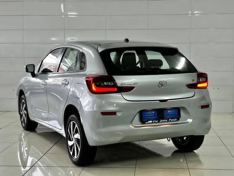 Location d'une Toyota starlet sur Abidjan