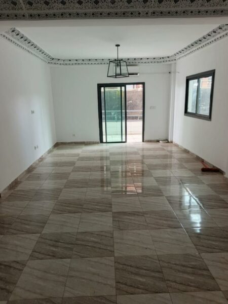 Location d'un appartement 3 pièces sur Angré