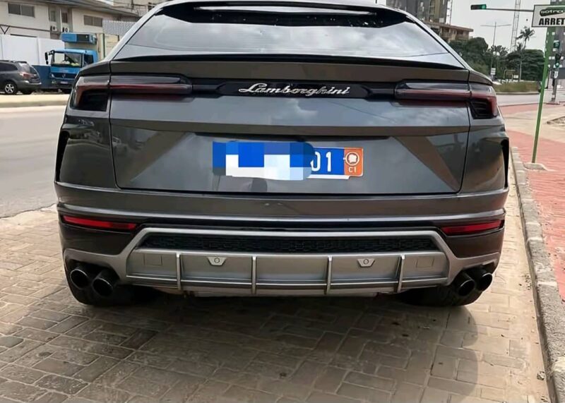 Location d'une Lamborghini Urus sur Abidjan
