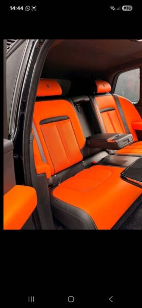 Location d'une Roll Royce Cullinan