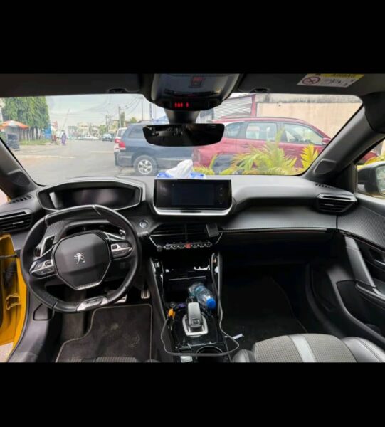 Location d'une Peugeot GT line