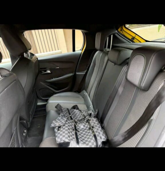 Location d'une Peugeot GT line