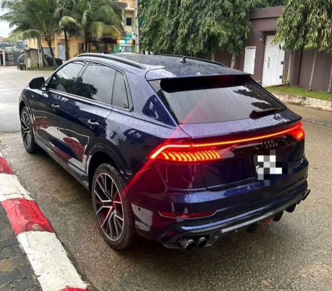 Location d'une AUDI Q8 QUATTRO S-LINE 2020