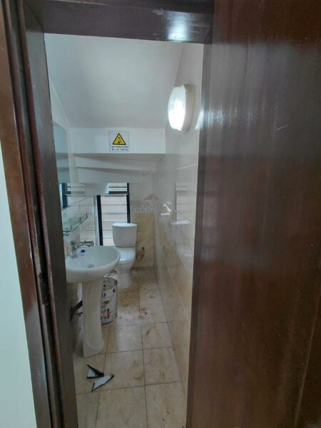 Location d'une Villa duplex de 5 pièces sur Bingerville