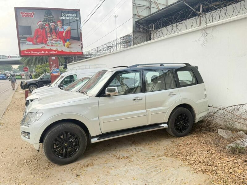 Location d'une Mitsubishi Pajero