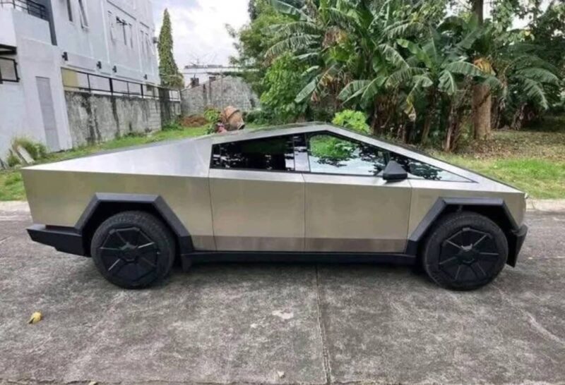 Location de Cybertruck Tesla sur Abidjan