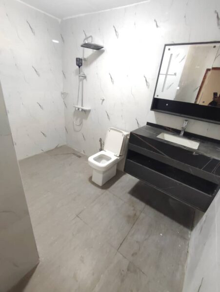 Location d'une Villa Duplex de 6 pièces sur Cocody Riviera Palmeraie