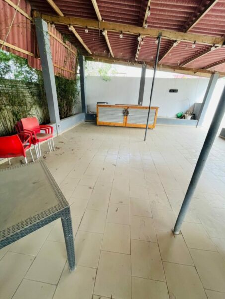 Location d'espace commercial sur Faya