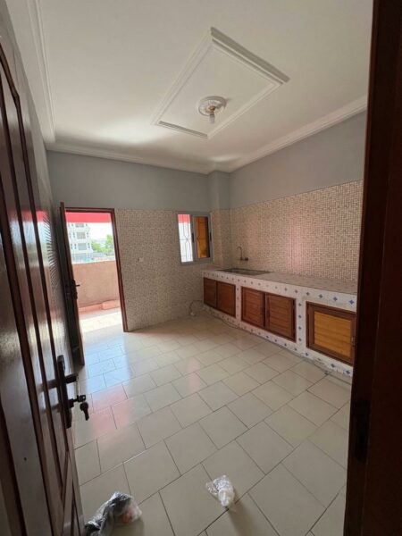 Location d'appartement de 3 pièces à louer sur Grand Bassam