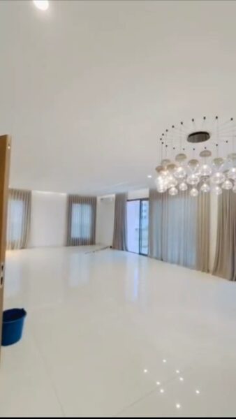 Location d'un appartement 5 pièces de haut standing sur Marcory zone 4