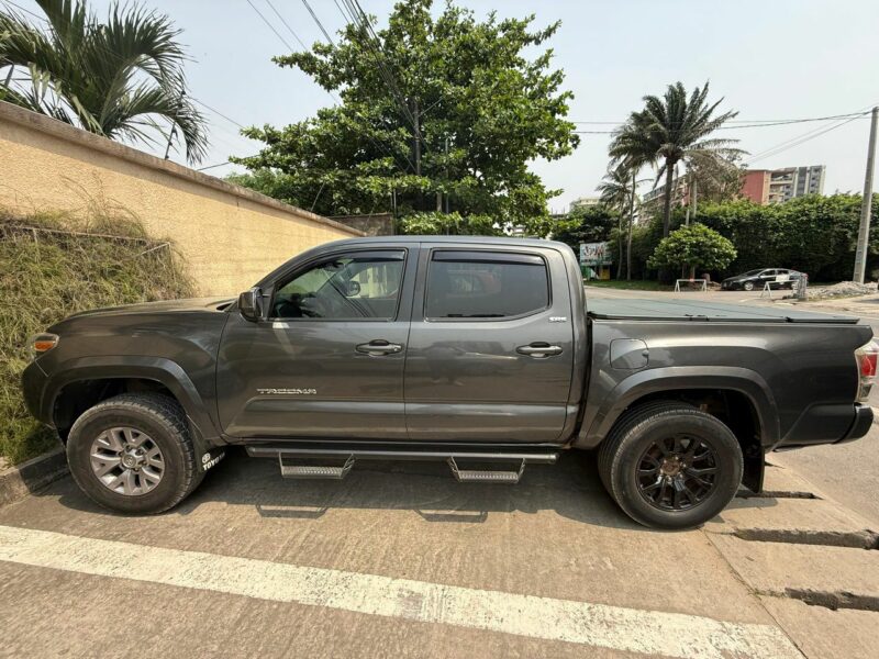 Location de Toyota Tacoma sur Abidjan