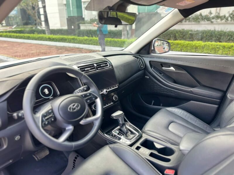 Location de Hyundai Creta 2023 sur Abidjan