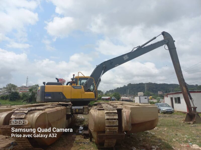 Location de pelle hydraulique sur Abidjan