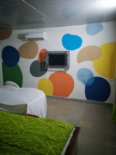 Peintre et décorateur d'intérieur professionnel à vôtre service