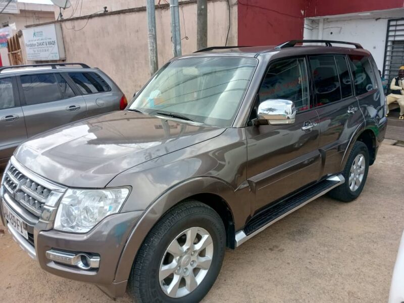 Location d'une Mitsubishi Pajero