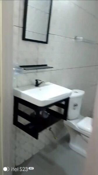 Location d'un appartement de 3 pièces sur Yopougon