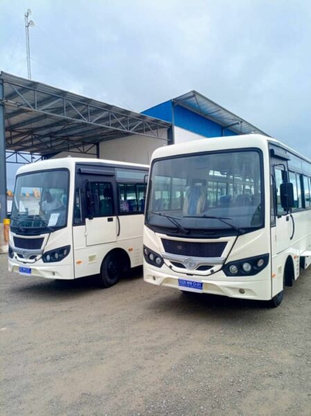 Location de Bus Tata non climatisé de 40 places